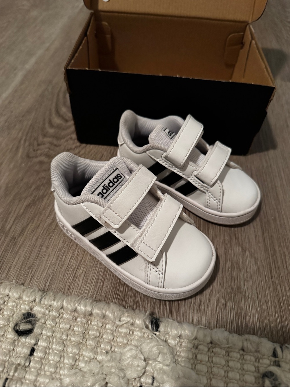 adidas baby White Sneakers with Black Stripes Velcro